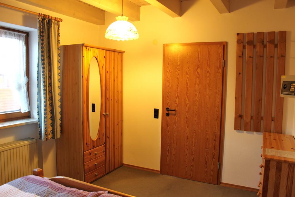 Bodenseegästehaus Uhldingen-Mühlhofen Zimmer foto