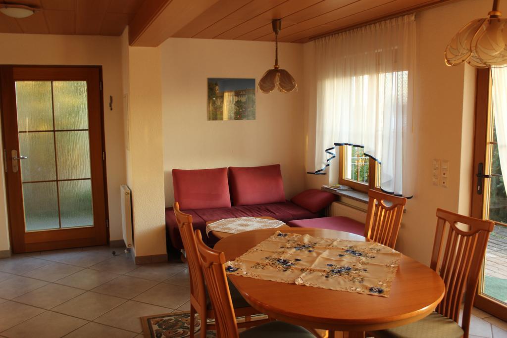 Bodenseegästehaus Uhldingen-Mühlhofen Zimmer foto
